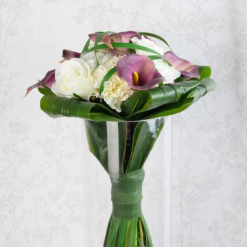 Nachgestaltung von Janines Zepter Brautstrauß – eine ewige Erinnerung! Nachgestaltung von Janines Zepter Brautstrauß – eine ewige Erinnerung!