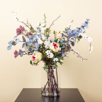 Blumenstrauß Kreation eine blumige Umarmung – Kundenwunsch von Isabel